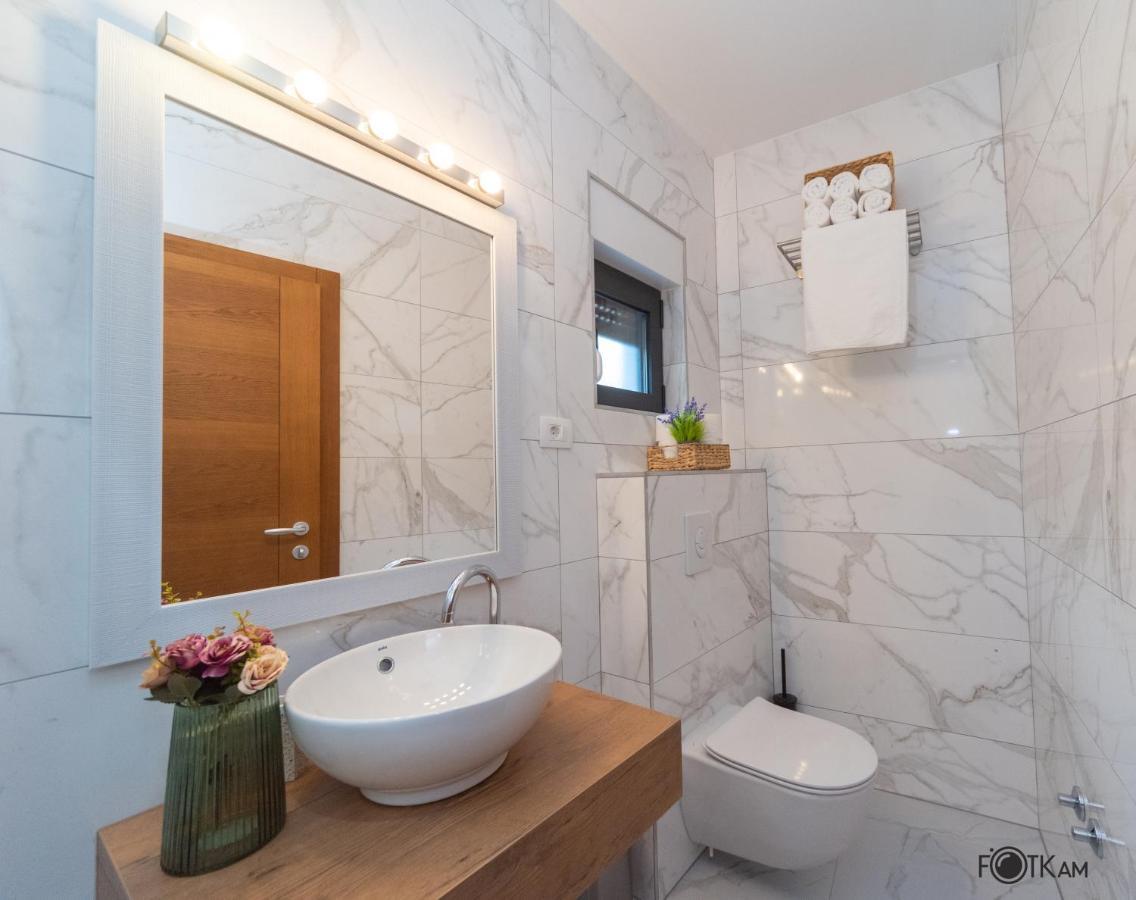 Libar Studio Apartments Башка-Вода Экстерьер фото