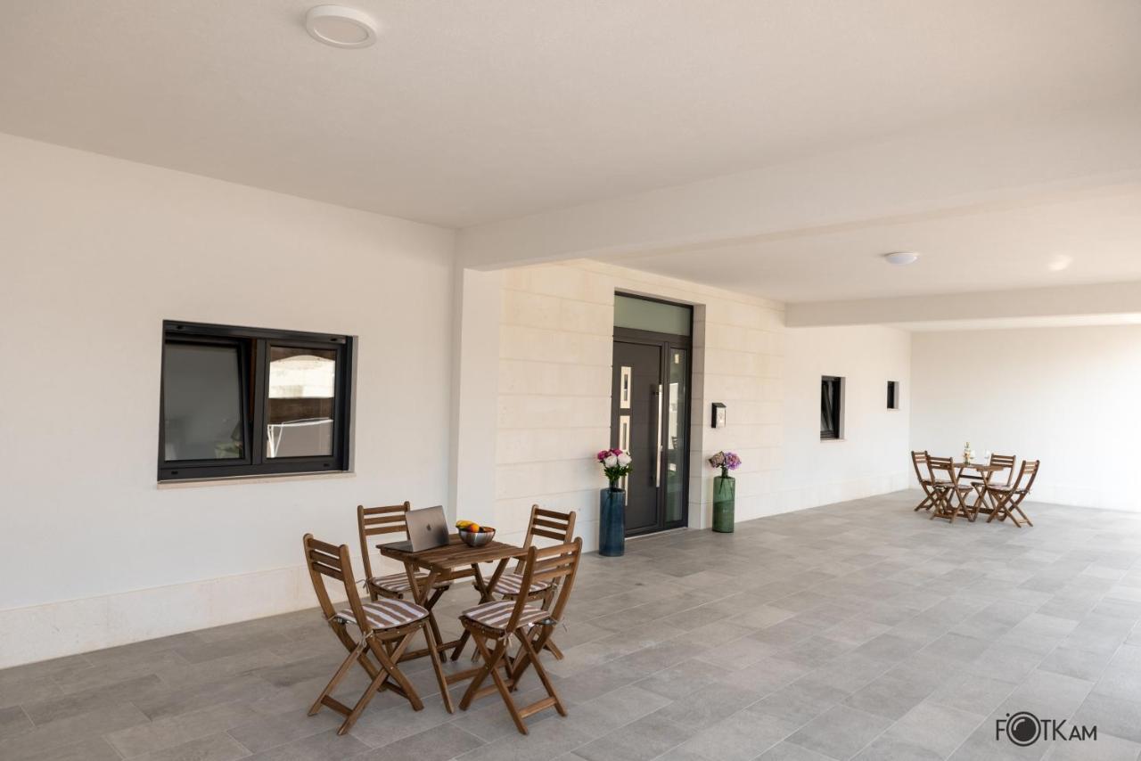 Libar Studio Apartments Башка-Вода Экстерьер фото